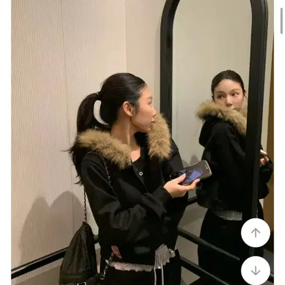 [BUNJANG] Bespoke Woman Fur Lined Hoodie Zip-Up / 비스포크우먼 퍼 기모 후드집업