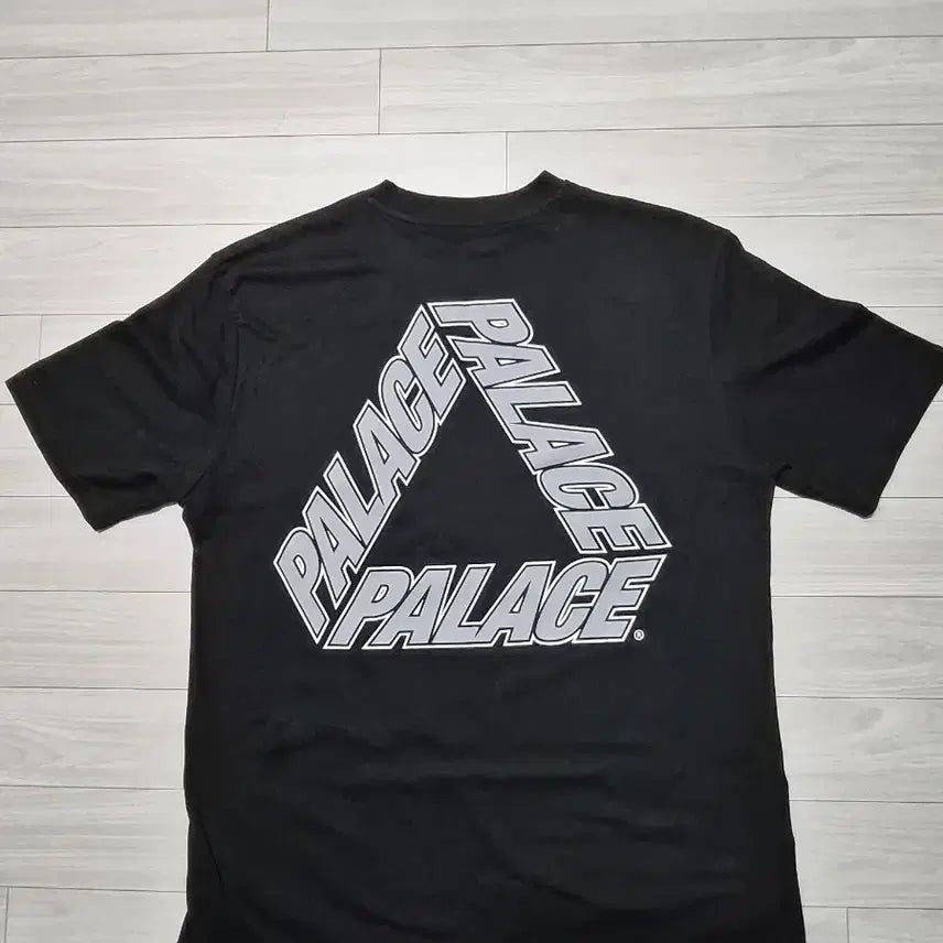 [BUNJANG] Palace P3 Outline T-Shirt XL / (1회착) 팔라스 P3 팀 티셔츠 반팔 아웃라인 XL