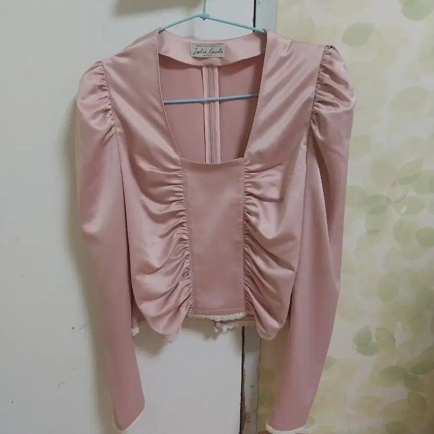 [BUNJANG] Jolie Laide Shirring Blouse Pink / Jolie Laide 셔링 블라우스 핑크