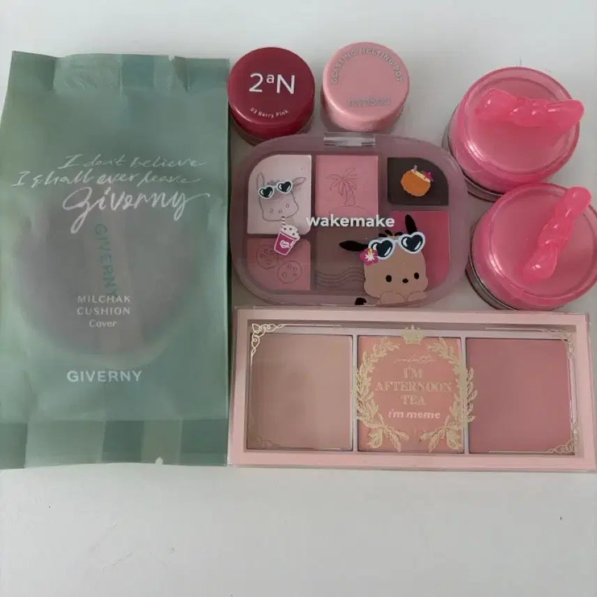 [BUNJANG] Bundle Set: I'm Meme, WakeMake, Giverny, YNM, Touken, Rom&nd Blusher & Lip Products / 일괄)) 화장품 웨이크메이크 지베르니 리필 팔레트 블러셔 립
