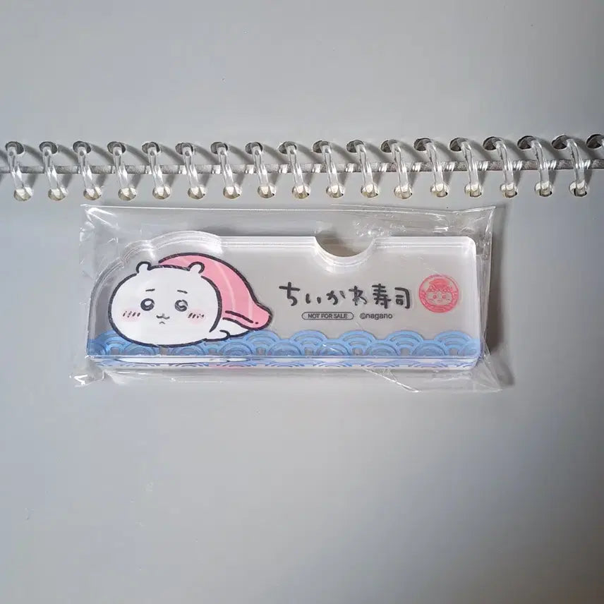 [BUNJANG] Chiikawa Sushi Pop-Up Exclusive Acrylic Chopstick Rest & Chopstick Memo Pad Set / 치이카와 스시 팝업 특전 - 아크릴 젓가락 받침대, 젓가락 떡메모지