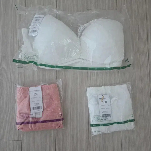 [BUNJANG] Shinyeoung Wakru Wireless Bra (85C) and Panties (100, 105) / 신영와크루 브라85c. 팬티100 105 새상품