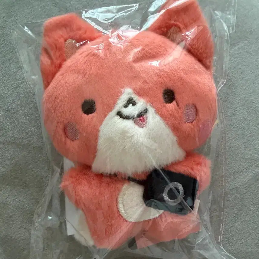 [BUNJANG] ATEEZ Wooyoung Plush Doll Keychain / 에이티즈 플러시 인형 키링 우영
