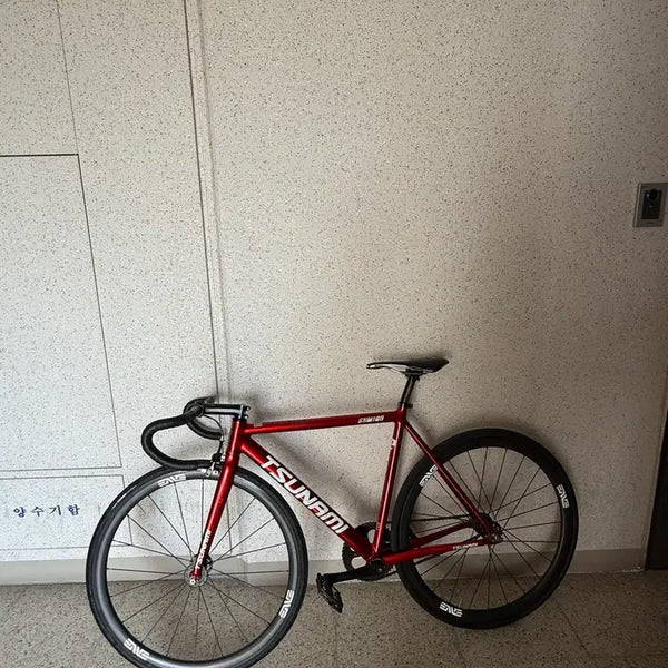 [BUNJANG] Tsunami Red Wine M Size Frame Bicycle / 쓰나미 레드와인 판/대