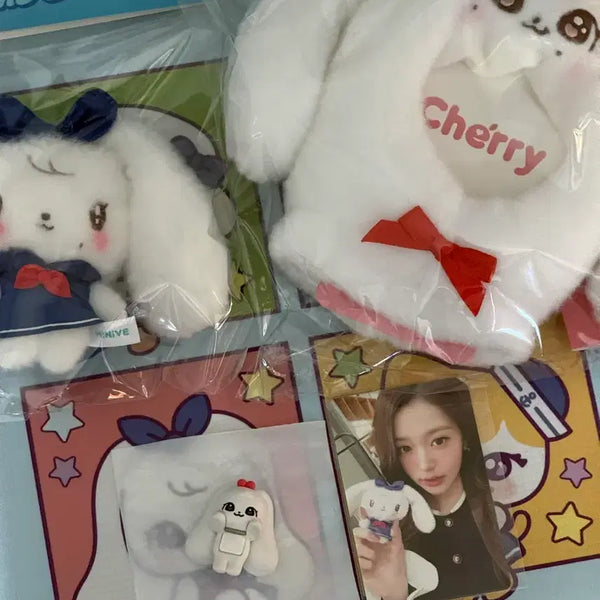 [BUNJANG] IVE Jang Wonyoung Cherry Set Bundle Set / (당일 발송) 다이브 인투 미니브 팝업 ive 아이브 장원영 체리 세트 일괄 (7만원 포카, 마린 키링, 응원봉 케이프, 히퍼)