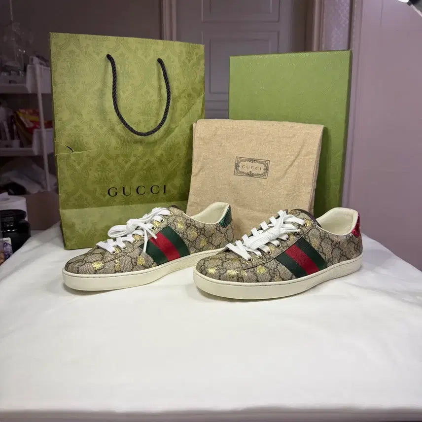 [BUNJANG] Gucci Ace GG Supreme Bee Sneakers Size 5 / { 5 / 풀구성 } 구찌 에이스 GG 슈프림 비 스니커즈