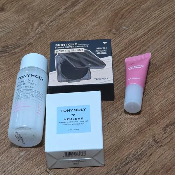 [BUNJANG] TONYMOLY Cosmetics Set (Cushion, Toner, Lip Serum) / 토니모리 화장품 세트 (쿠션, 토너, 립세럼