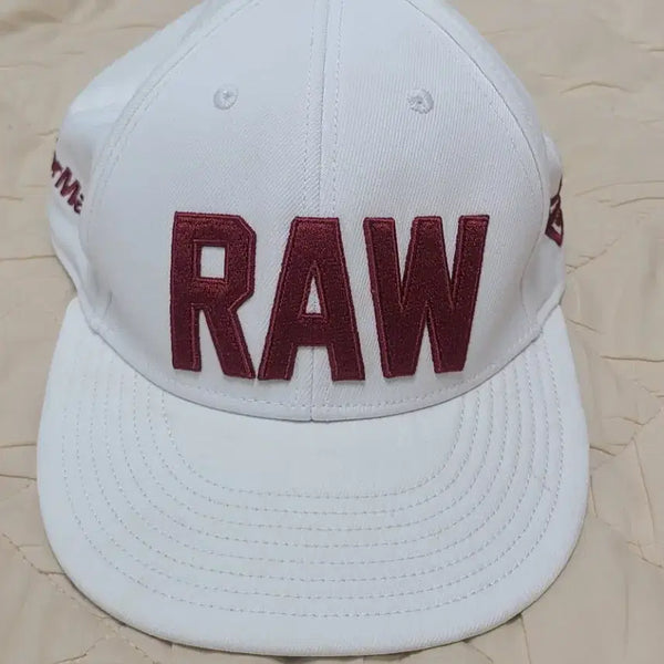 [BUNJANG] TaylorMade RAW Snapback Hat White / 테일러메이드 RAW 스냅백 화이트 색상