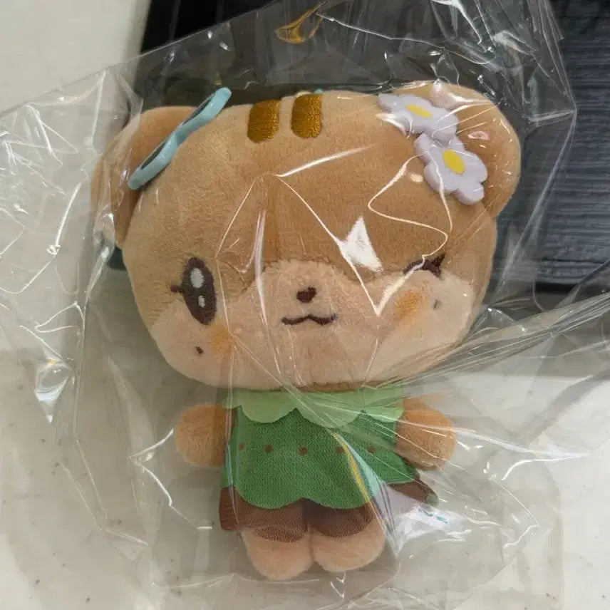 [BUNJANG] IVE Leeseo Tanning Plush Keychain Mini IVE / 이랑이 이서 태닝 플러시 키링 아이브 미니브