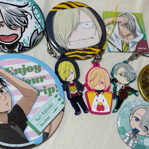 [BUNJANG] Yuri!!! on Ice Goods Bundle Set (Keyring, Can Badge) / 일괄) 유리 온 아이스 굿즈 세트 (키링, 캔뱃지) 유온아