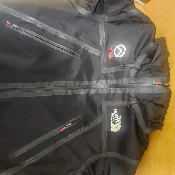 [BUNJANG] Supreme x The North Face Tape Seam Jacket / 슈프림 노스페이스 바람막이(슈노 테이프심) L사이즈