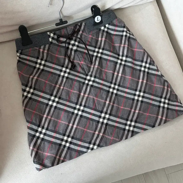 [BUNJANG] Burberry London Blue Label Plaid Skirt / 버버리 런던 블루라벨 체크 스커트