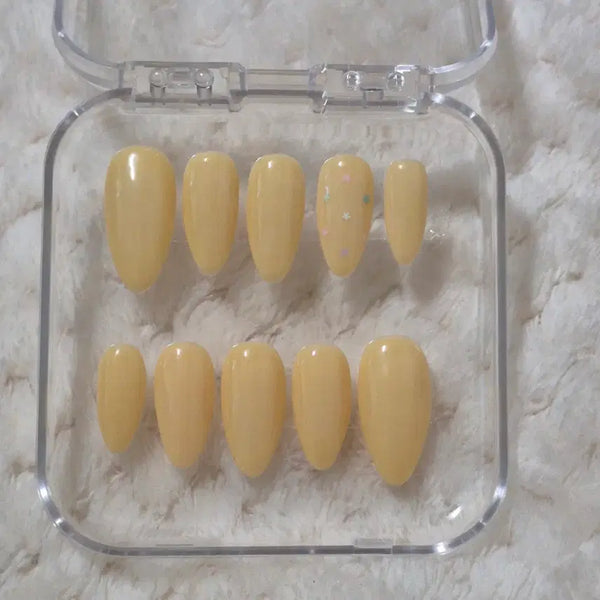 [BUNJANG] Handmade Lemon Core Nail Tips / 연노랑 레몬코어 수제네일팁 판매합니다.