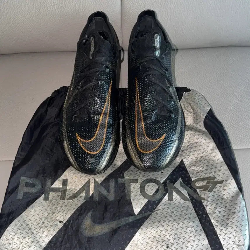 [BUNJANG] Nike Phantom GT2 Football Boots Size 270 / 나이키 팬텀 GT2 축구화 270