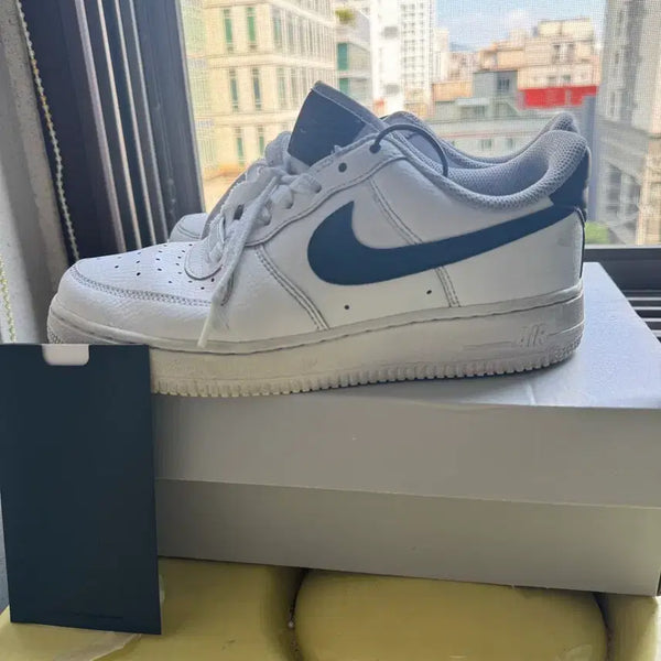 [BUNJANG] Nike Air Force 1 '07 White/Black Sneakers (240mm) / 에어포스 흰검 240!! 크림제품