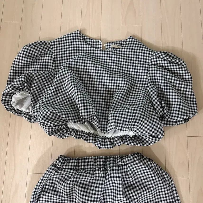 [BUNJANG] Two-Piece Checkered Set / 체크 세트 교신가능