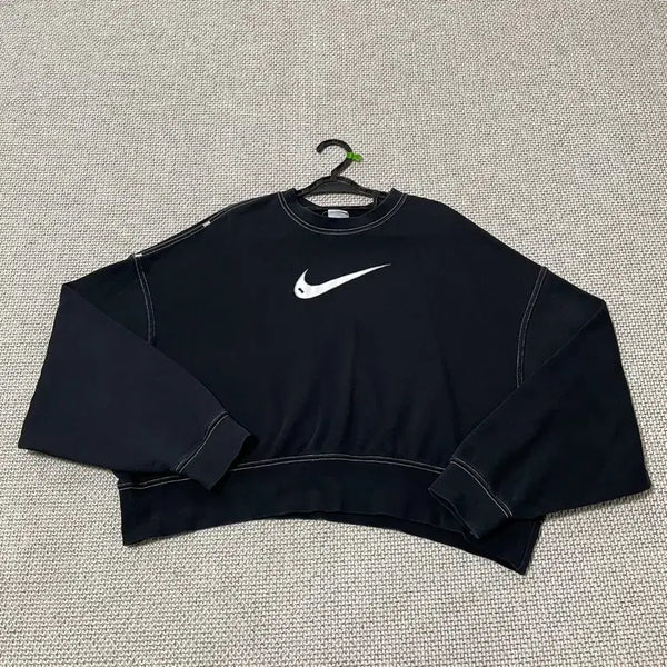 [BUNJANG] Nike Women's Round Neck Cropped Sweatshirt / M 나이키 여성 크롭 라운드 맨투맨 B.5955