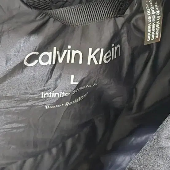 [BUNJANG] Calvin Klein Winter Padded Jacket Size 100 / 캘빈 클라인 겨울 패딩 사이즈 100
