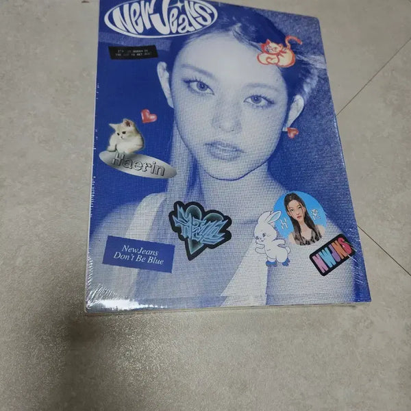 [BUNJANG] NewJeans Bunnies Club Blue Book Haerin Photobook / 뉴진스 1집 앨범 블루북 해린 미개봉 새제품 판매합니다