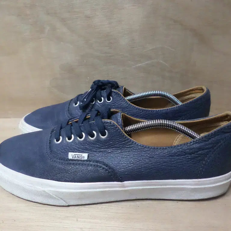 [BUNJANG] Vans Authentic Leather Navy Sneakers / 후루룩구제3 280 반스 어센틱 레더 네이비 운동화 260803