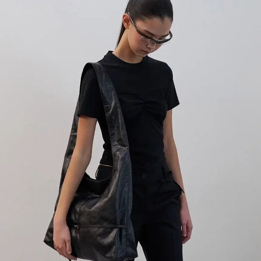 [BUNJANG] LCDC TM Belt Strap Shoulder Bag / [LCDC TM] belt strap shoulder bag