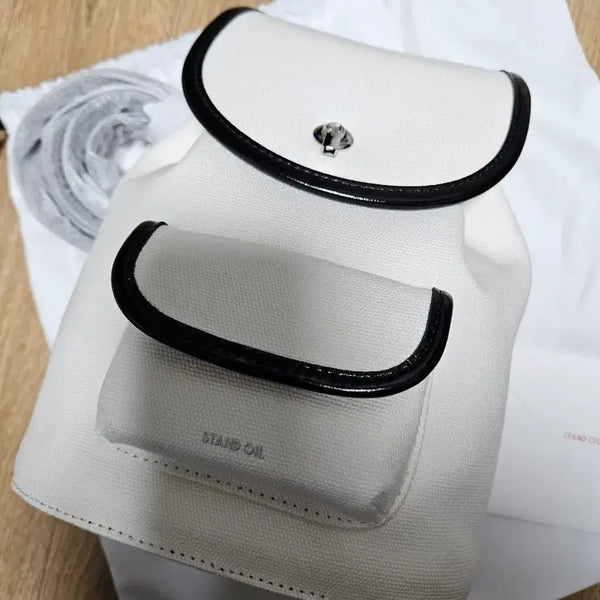 [BUNJANG] Standoil Ditto Backpack Canvas Cream / 새상품 ) 스탠드오일 디토 백팩 캔버스 크림