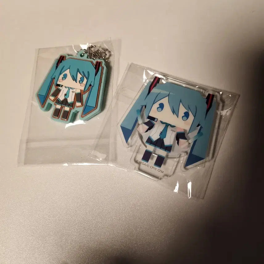 [BUNJANG] Hatsune Miku Tofu Strap Keychain & Acrylic Stand Set / 하츠네 미쿠 두부 스트랩 키링 아크릴스탠드 프로세카