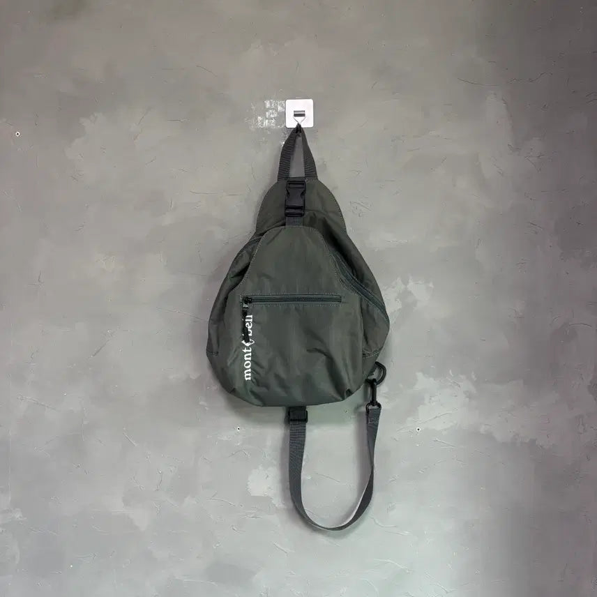 [BUNJANG] Montbell Sling Bag / 몽벨 슬링백 가방