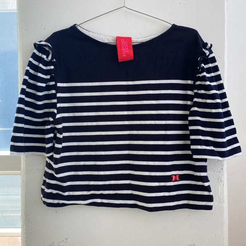 [BUNJANG] Lucky Chouette Cropped Short Sleeve T-Shirt / (Free) 럭키슈에뜨 크롭 반팔 티셔츠