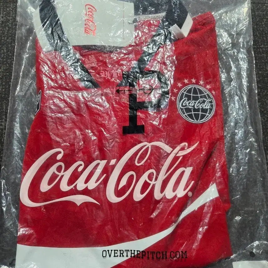[BUNJANG] Over the Peach Coca-Cola Collaboration Soccer Jersey L / 오버더피치 코카콜라 콜라보