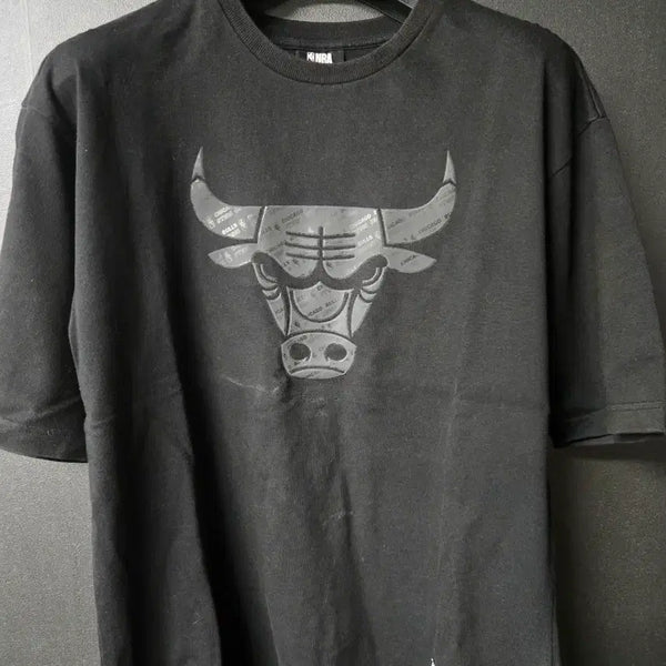 [BUNJANG] NBA Chicago Bulls Short Sleeve T-Shirt Black / NBA 시카고 불스 반팔 티셔츠 블랙