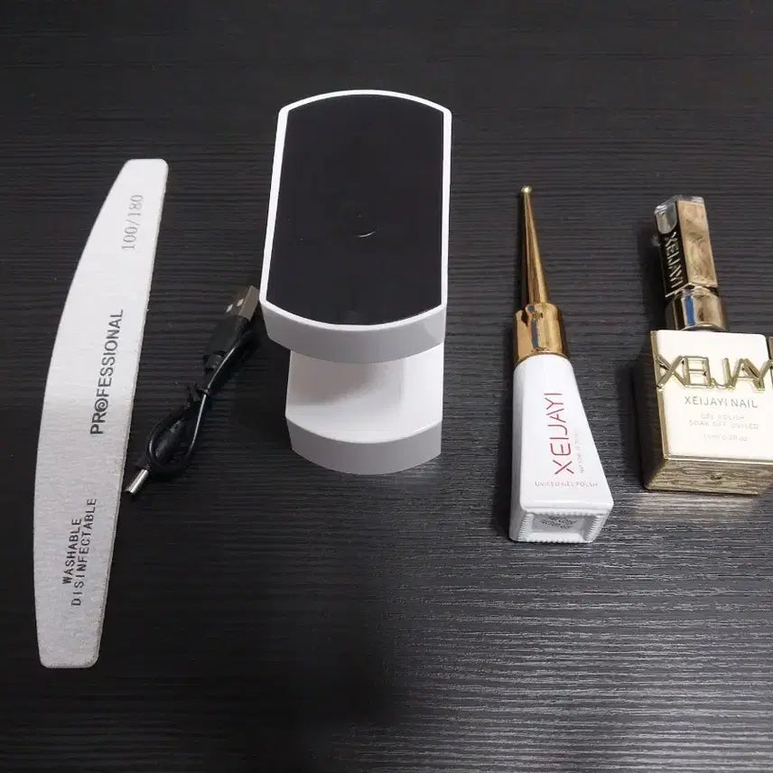 [BUNJANG] Nail Repair Kit with UV Lamp / 새거)깨진 손톱 메꿈 젤 네일+램프 판매해요