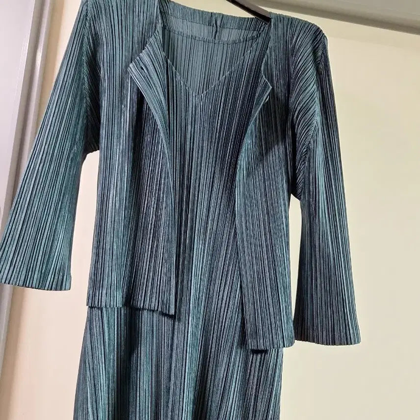 [BUNJANG] Pleats Please Dress Cardigan Set / 플리츠플리즈원피스.가디건