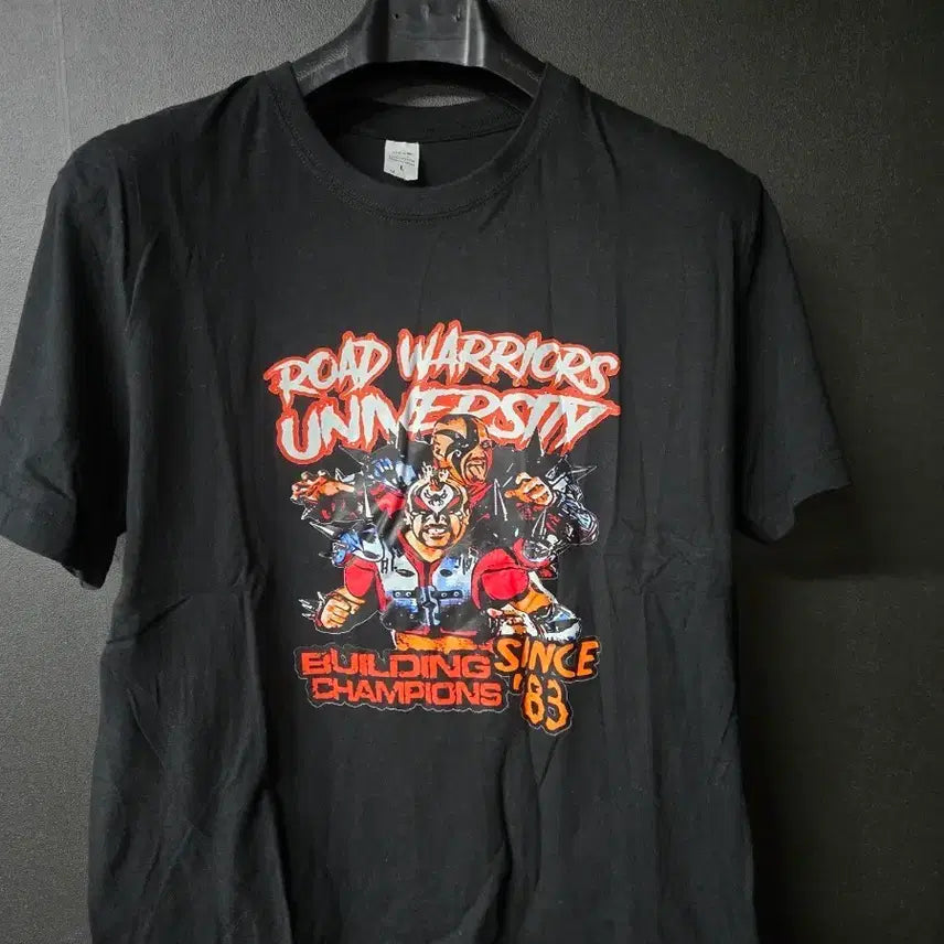 [BUNJANG] WWF Retro Road Warriors T-Shirt Black / wwf레트로 로드 워리어즈 반팔 티셔츠 블랙