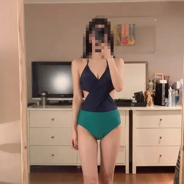 [BUNJANG] One-Piece Swimsuit Navy/Green / 원피스 수영복 네이비/그린