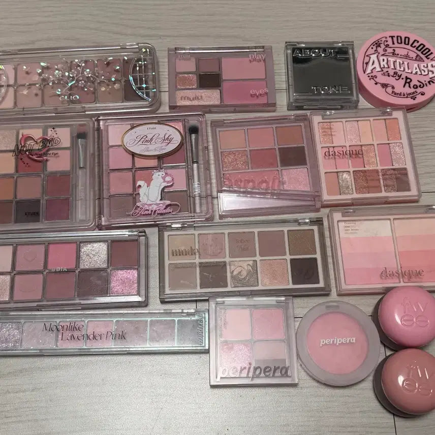 [BUNJANG] Color Palette & Blusher Set / 화장품 교신 판매 여쿨 핑잘봄 판매 ㅅㅊㅇ무나눔 팔레트 블러셔 색조