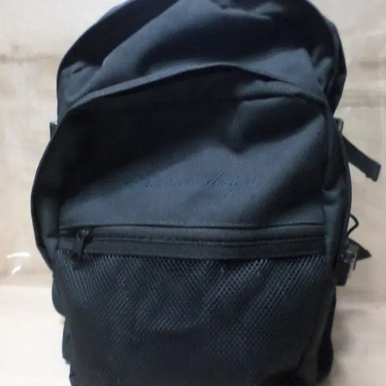 [BUNJANG] RoaDroa Black Backpack / 후루룩구제 로아드로아 블랙 백팩 배낭 260803
