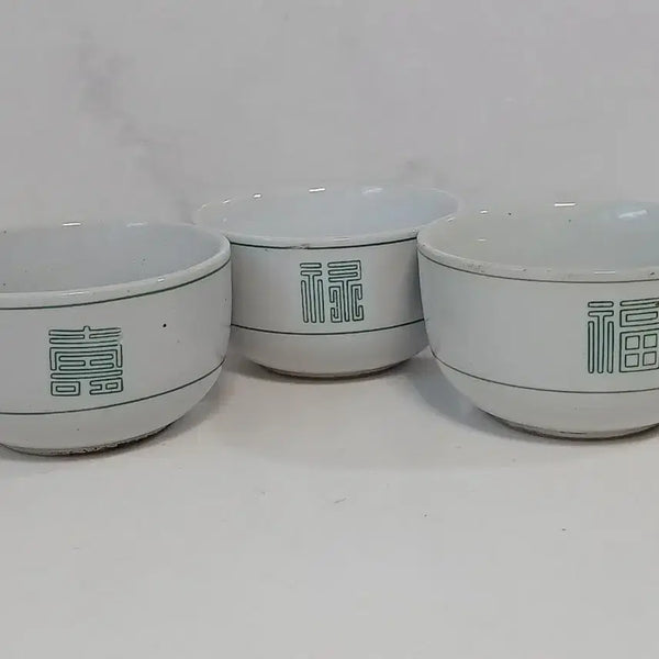 [BUNJANG] Vintage White Porcelain Rice Bowls and Small Dishes Set (6 Pieces) / 15.근대사 수집품 민속품 빈티지 백자  밥그릇 종지 6개 세트
