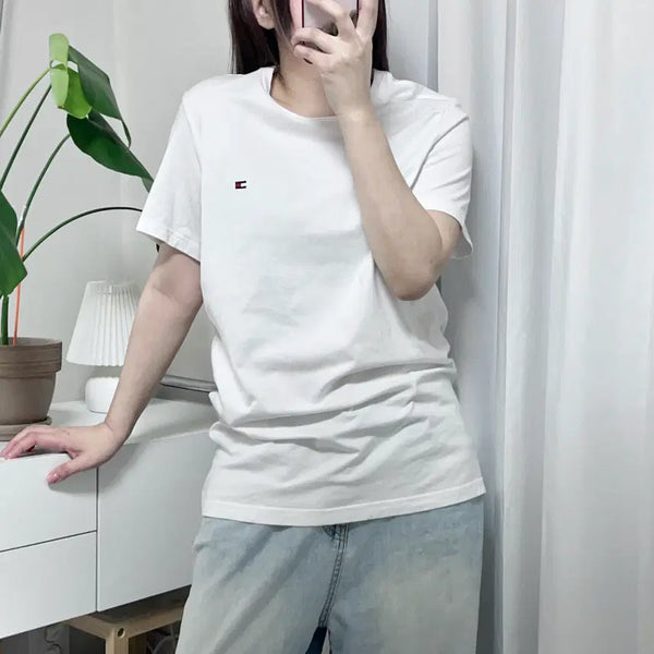 [BUNJANG] Tommy Hilfiger White Round Neck Short Sleeve T-Shirt / 타미 화이트 라운드 반팔티 [ S ]