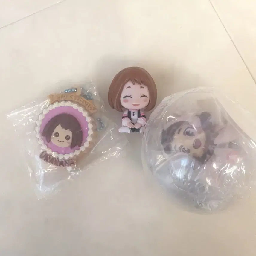 [BUNJANG] Ochakochako Ochaco Cookie Charm & Onemutan Figure Bundle / 우라라카 쿠키참 오네무탄 가챠 일괄
