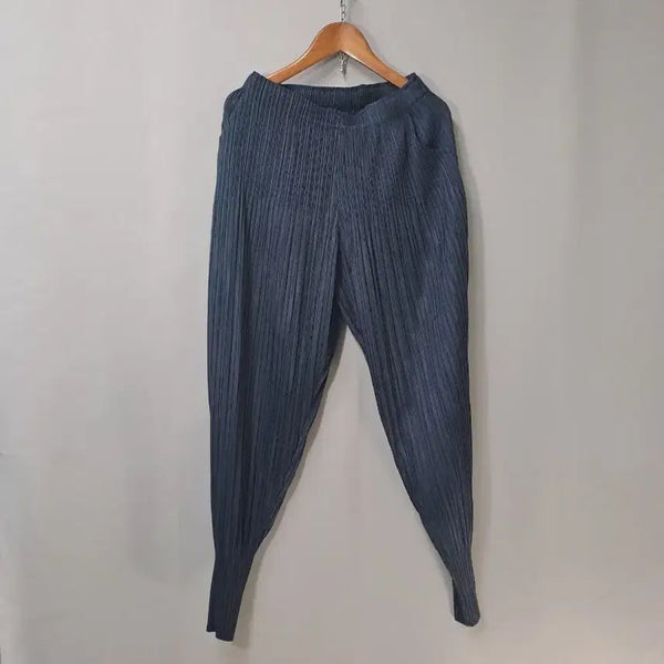 [BUNJANG] Dark Navy Pleated Pants / 다크네이비 플리츠 바지