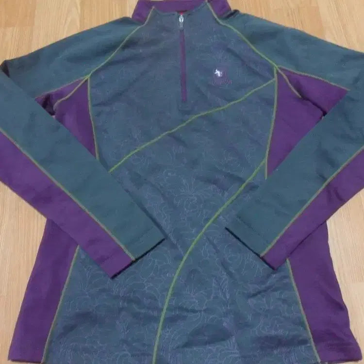 [BUNJANG] Blackyak Women's Long-Sleeve Half-Zip T-Shirt (Spring/Autumn) / 올킬7000 블랙야크 여성 긴팔 반집업 티셔츠 춘추동 등산복 1