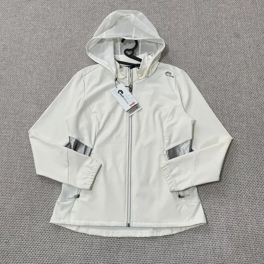 [BUNJANG] NEPA Women's Hiking Hoodie Jacket L (New) / L 새상품 네파 여성 등산 후디 자켓 B.6143