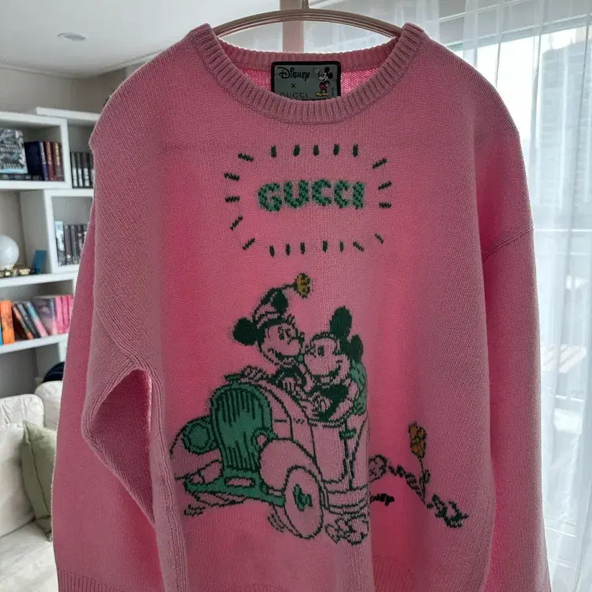 [BUNJANG] Gucci x Disney Sweater (Size L) / 구찌 X 디즈니 스웨터 (사이즈 L)