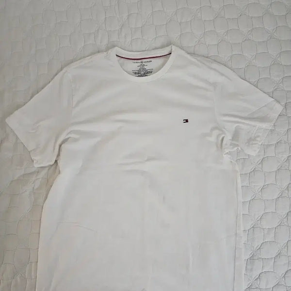 [BUNJANG] Tommy Hilfiger Short Sleeve T-Shirt White Medium / 타미힐피거 반팔티 화이트 M