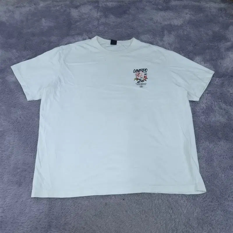[BUNJANG] Umbro Short-Sleeve T-Shirt Size 105 / 105 엄브로 반팔 티 | 0727A03