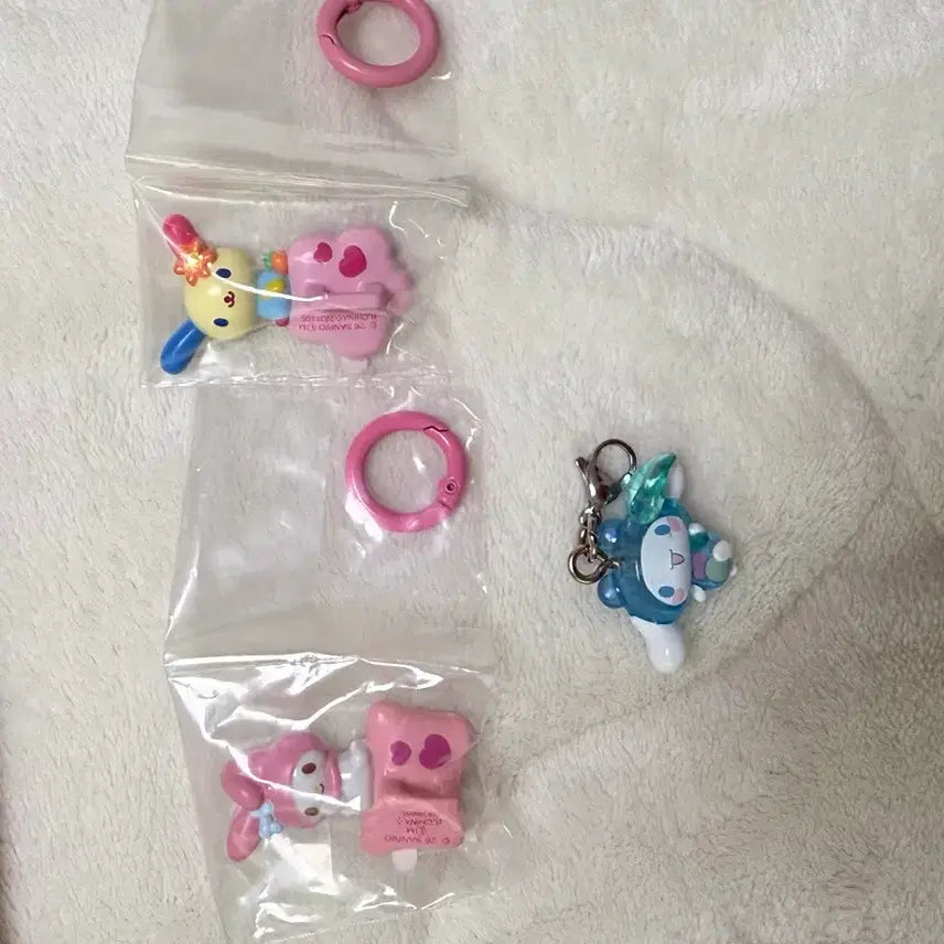 [BUNJANG] Sanrio Keyring Hanger Gacha (Mejirushi) / 산리오 키링 행거 가챠, 메지루시