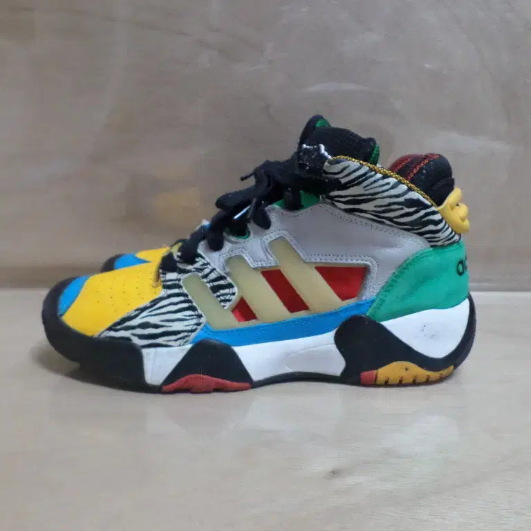 [BUNJANG] Adidas Streetball Sneakers / 후루룩구제3 265 아디다스 스트리트볼 운동화 260803
