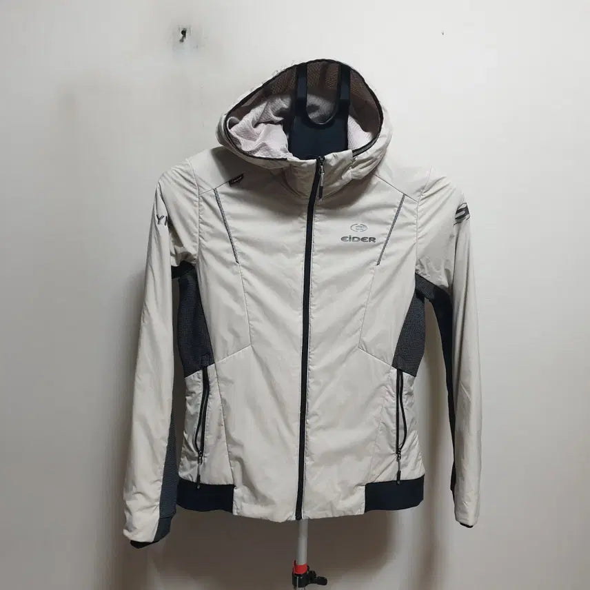 [BUNJANG] Eider Women's Hooded Zip-Up Jumper Size 95 / 아이더 여성 후드집업점퍼/95