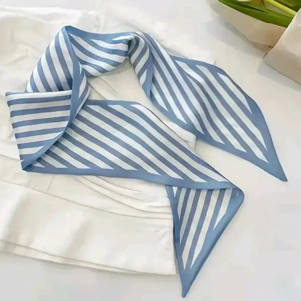 [BUNJANG] Blue/White Stripe Pattern Scarf / 새상품  블루/화이트 스트라이프 패턴 스카프